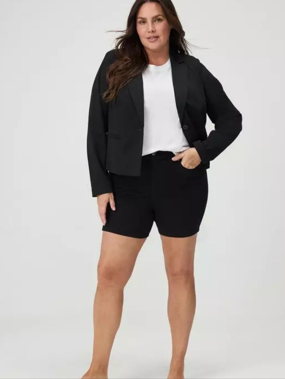 Torrid Bombshell Skinny Black Denim Shorts, NWT